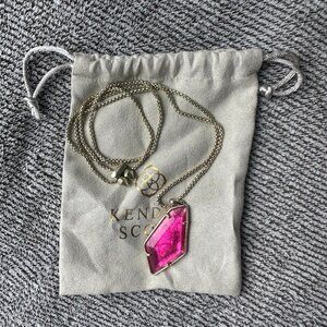 Kendra Scott Lilith Necklace Adjustable Magenta Gold